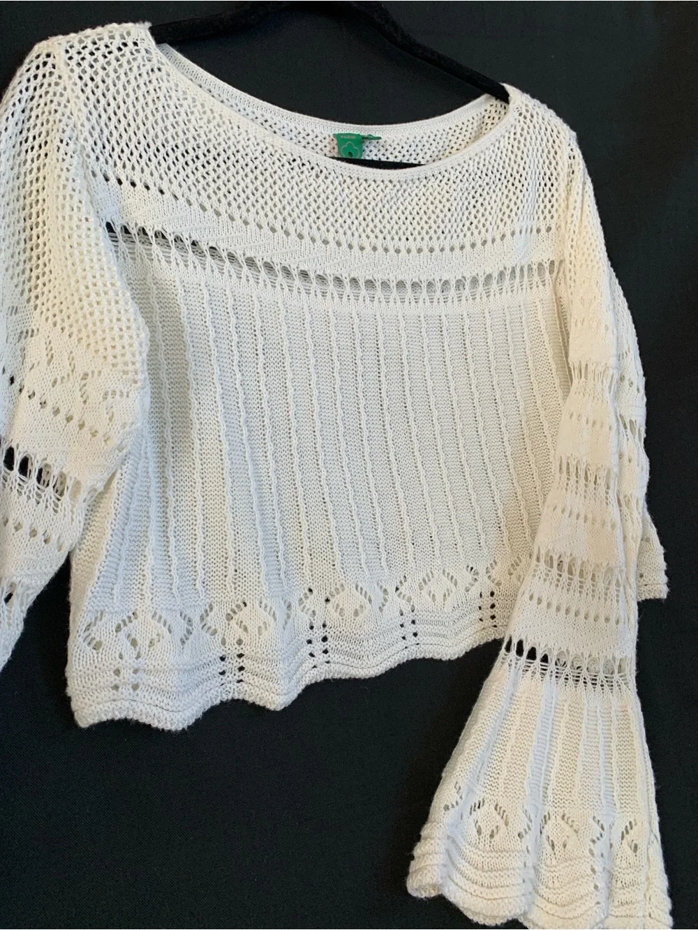 FARM RIO open crochet crop top with flared long sleeves white -size M